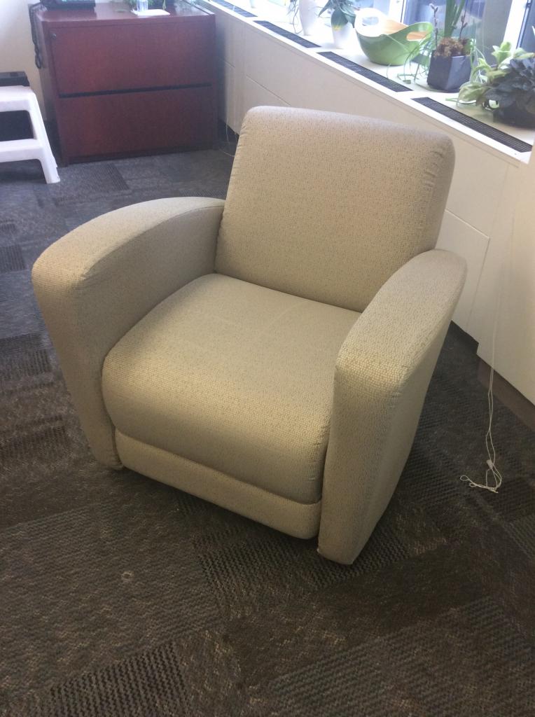 Used Office Chairs National Reno Lounge Chairs At Furniture Finders