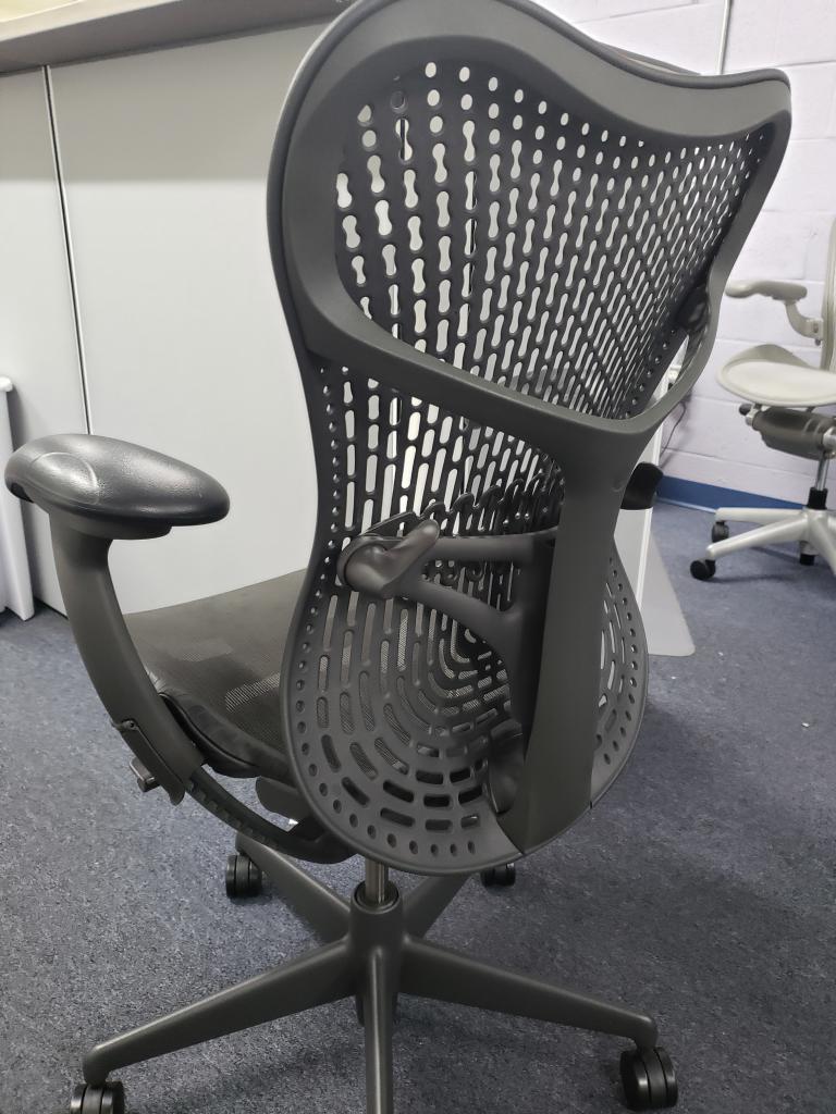 Unique Office Chair Herman Miller Refurbished with Simple Decor