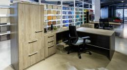 Modern Open Office w/ Desk and huge storage!!