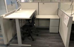 Pre-owned HM Canvas Workstations w/HAT