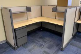 Preowned Friant System Two A02 Work Stations
