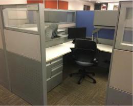 Pre-owned Teknion Leverage Workstations