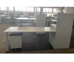 7.5' Knoll Rectangular Desk W/ Steelcase