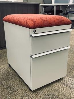Knoll Mobile Box/File Pedestal W/ Cushion Top