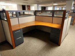 TEKNION 6' X 6' CUBICLE WITH GLASS