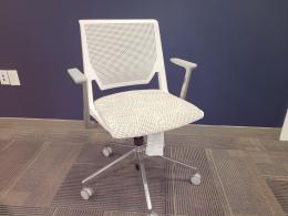 Haworth Very Conference Chair - White