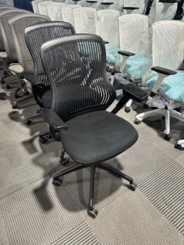 Knoll Regeneration   Office Chair   in Black