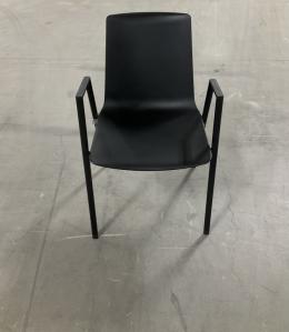 Steelcase Nooi Frame Linking Chairs