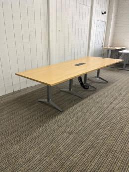 10' Trapezoid Conf. Table - Maple